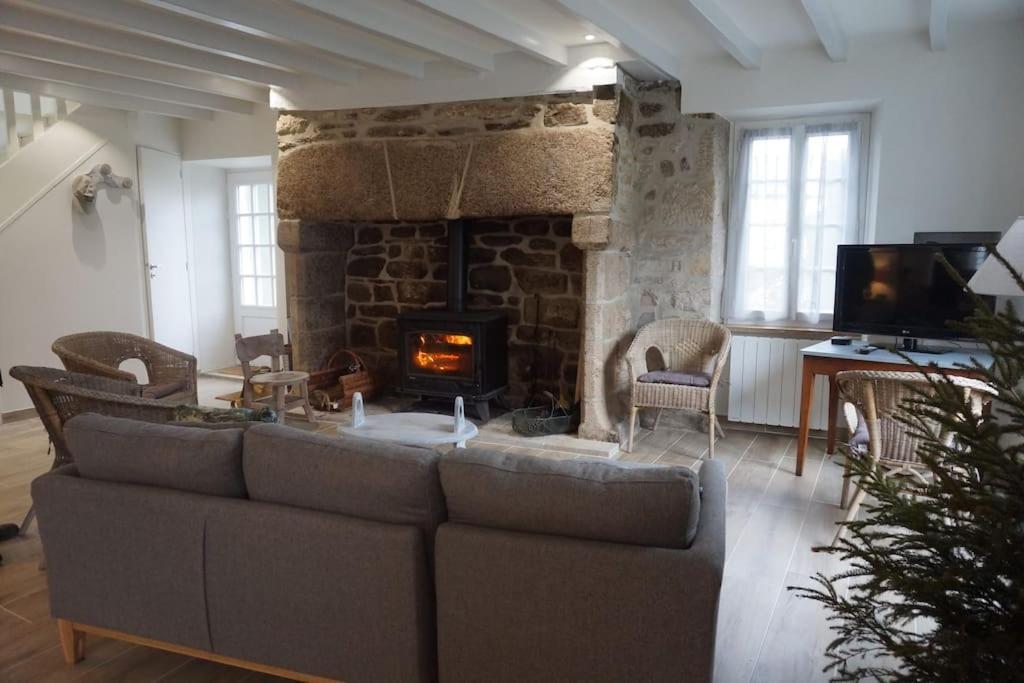 Le Clos Du 10 Treignac Esterno foto